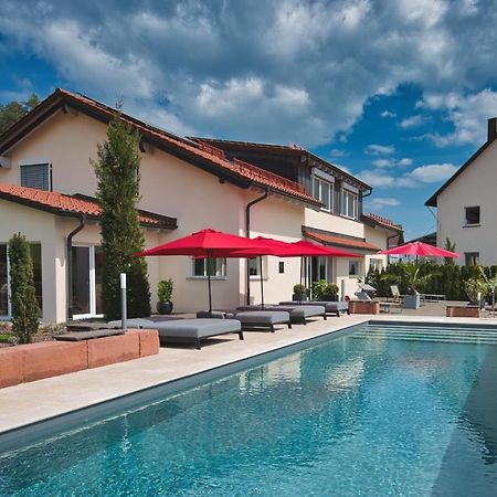 Romantik Hotel Rindenmuehle 빌린겐슈베닝겐 외부 사진