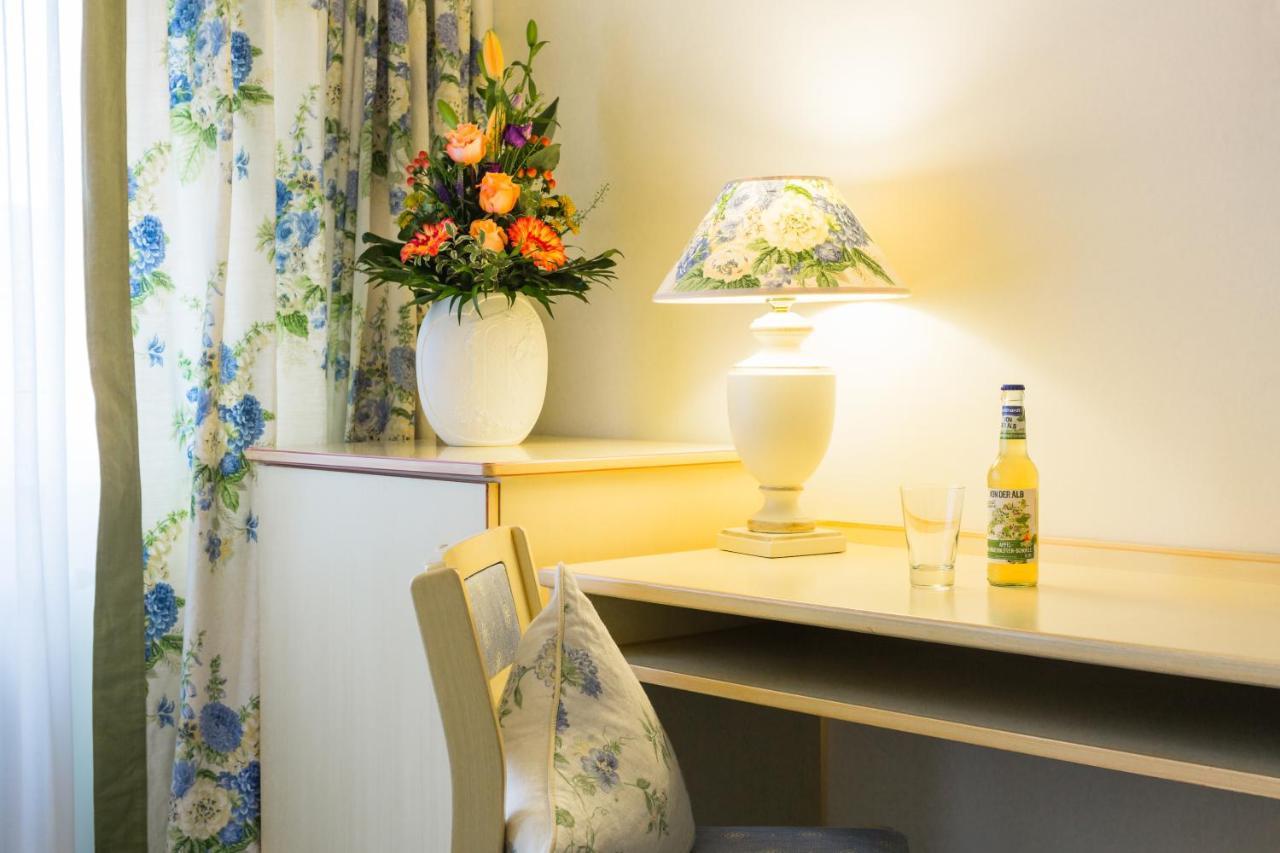 Romantik Hotel Rindenmuehle 빌린겐슈베닝겐 외부 사진